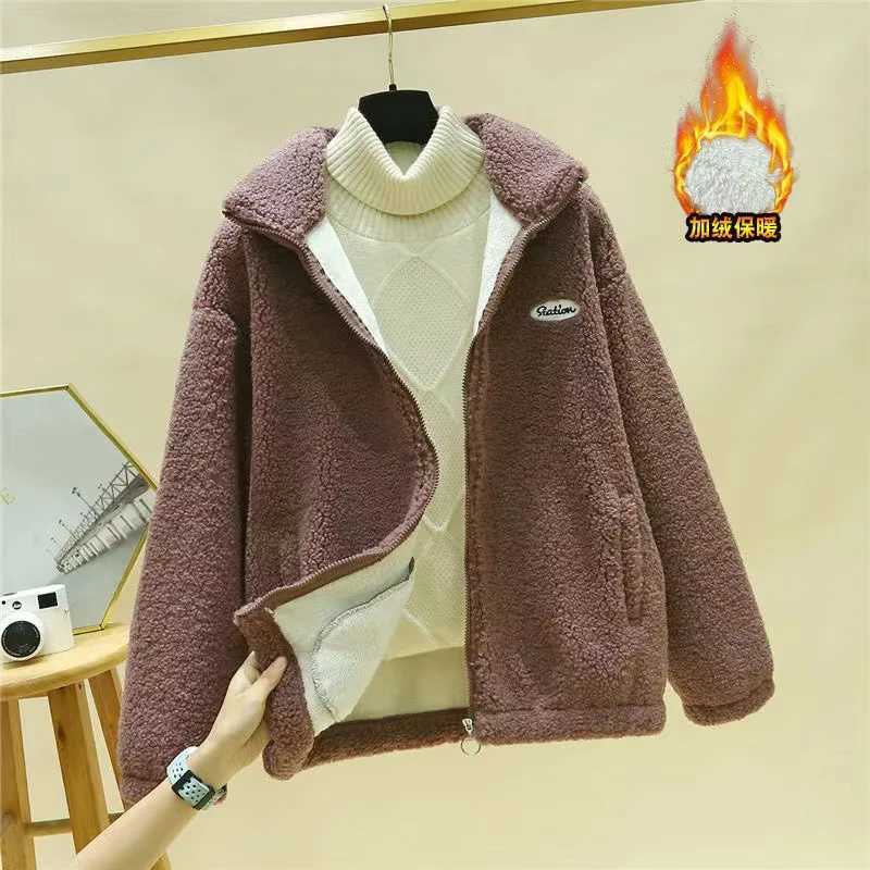 Korean Large Size 4XL Lamb Wool Female Coat Winter Zipper Middle Aged Mother Granular Velvet Top Loose Thickening Ladies JacketX241018