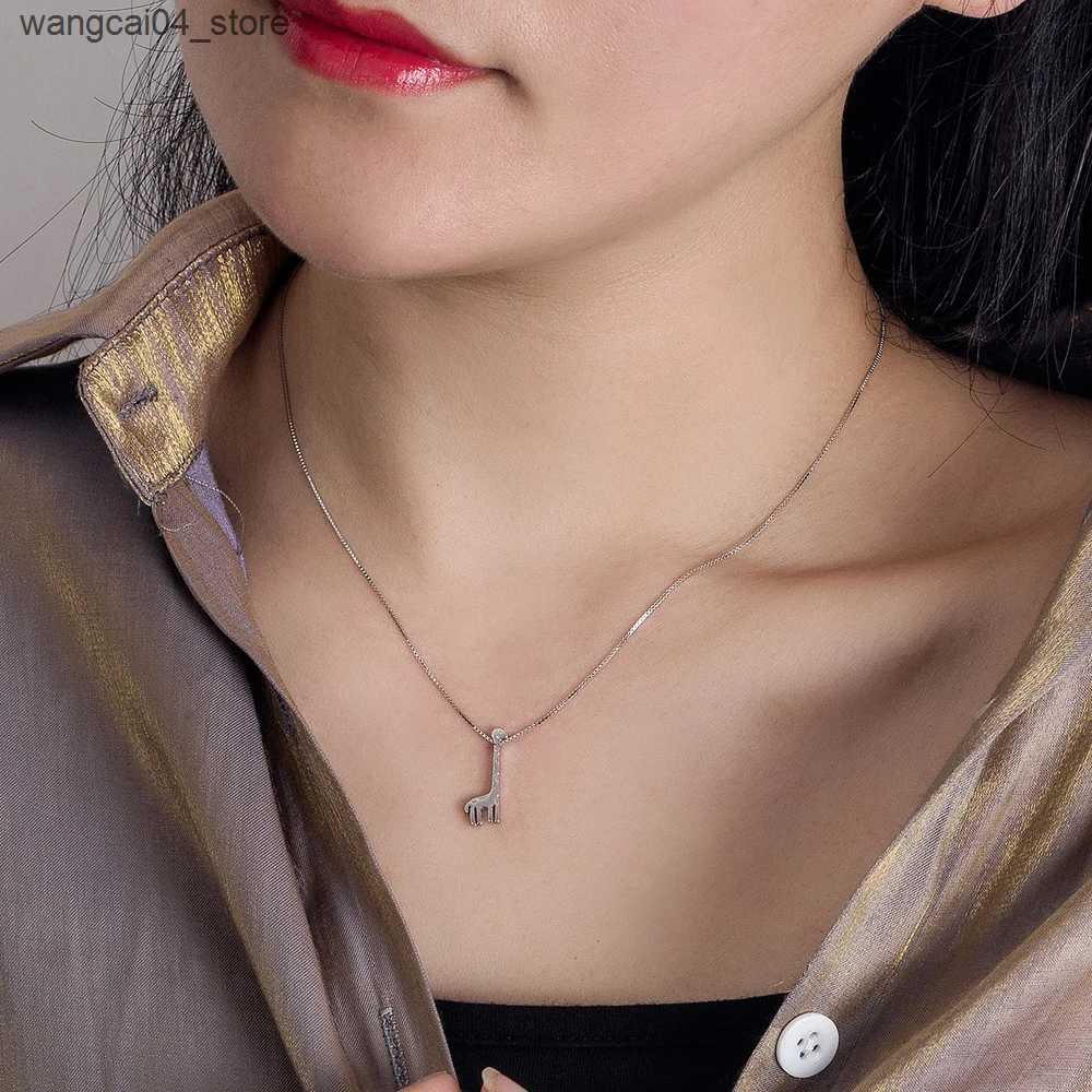 Chokers Shiny and simple 100% 925 sterling silver box chain giraffe pendant necklace suitable for womens punk thin chain parties jewelry birthdays L24