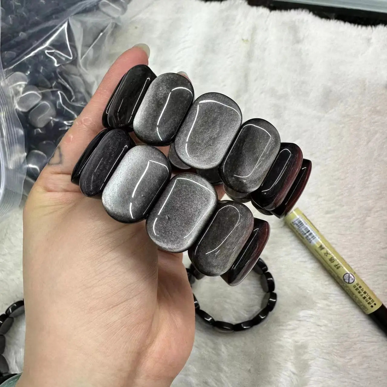 Natural silver obsidian bracelet crystal spiritual therapy high-quality gemstones fashion jewelry Christmas gift wholesale 241017