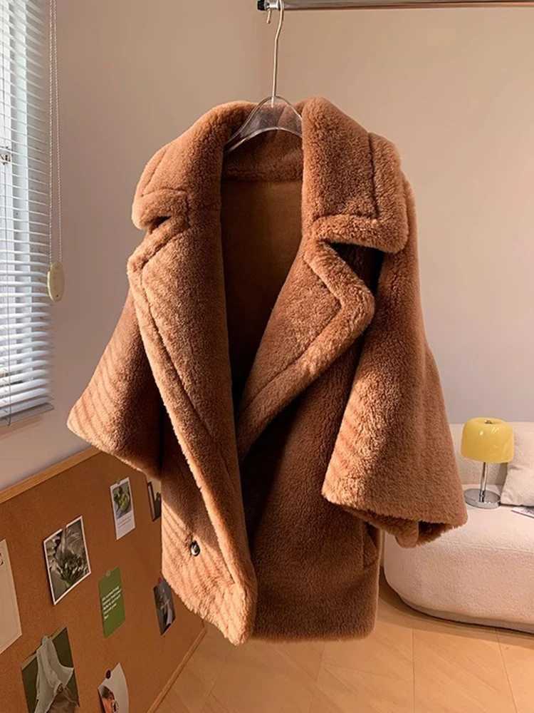 LANMREM Short Lamb Wool Coat For Women Lapel Collar Loose Sleeves Solid Color Female Luxury Warm Clothing 2024 Winter 2DA8020X241018