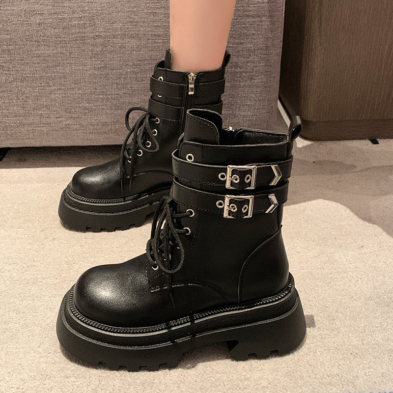 Martin Boots Women's 2024 Autumn/Winter New Fashion Women's Boots Height Increase Thick Bottom Show Legs Thin Sponge Cake Short Boots Women