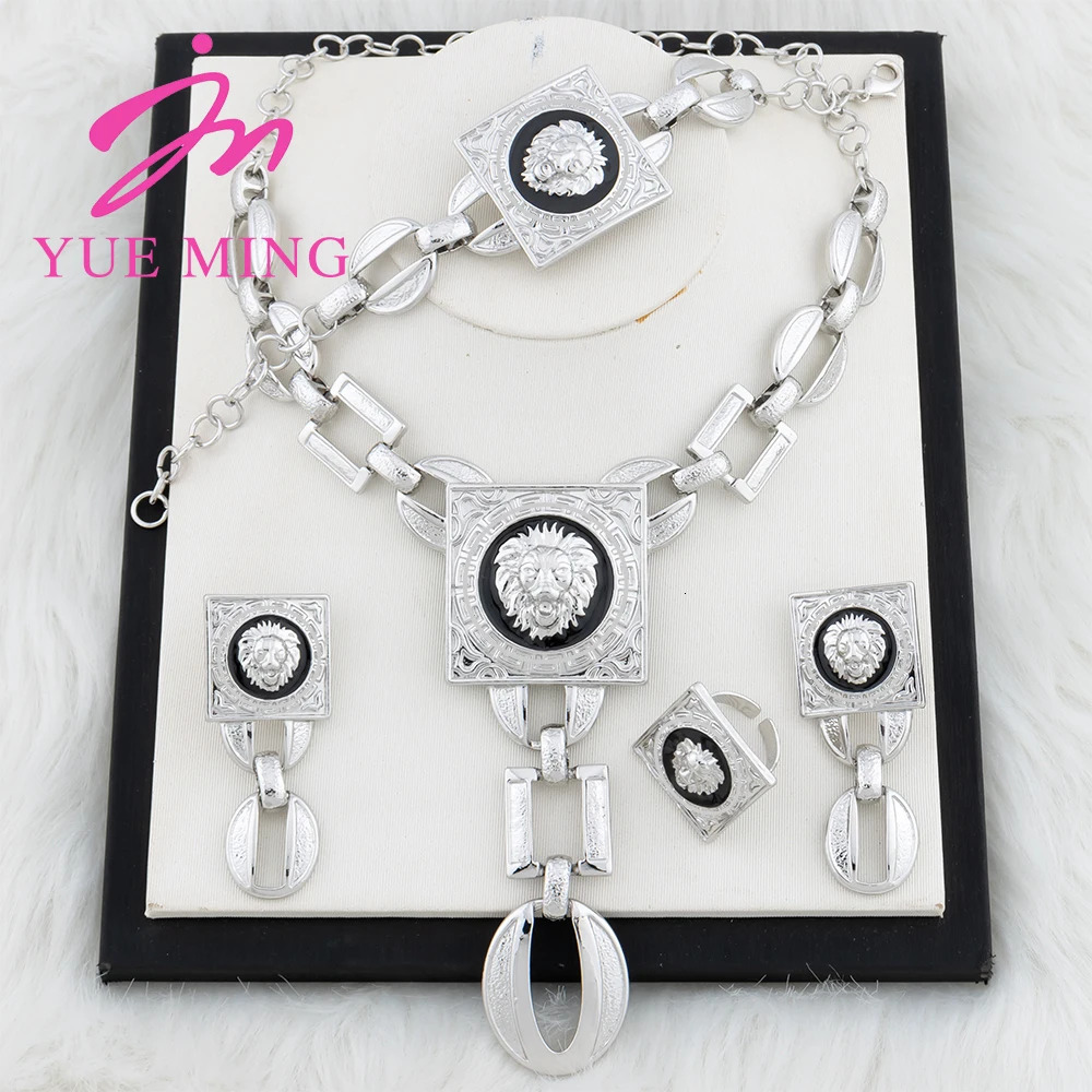 YM Necklace For Women Dubai Gold Plated Lions Head Jewelry Sets Cuff Bangles Rings Fashion Dangle Earrings for Banquet Party 241007