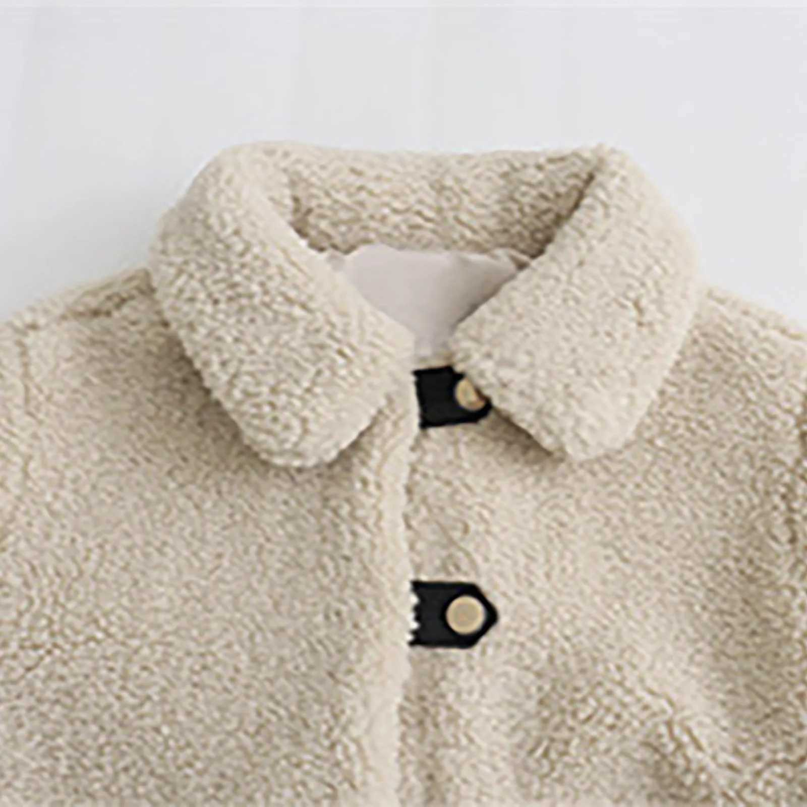 Fall/Winter Solid Color Lapel Short Jacket Women Fleece Cold Weather Warm Lamb Wool Jackets Single Breast Casual Comfy CoatX241018