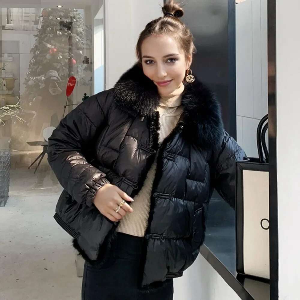 Short Warm Puffer Coat Female Vintage Real Fox Fur Loose White Duck Down Jacket Ladies Winter Women Parka Outerwear