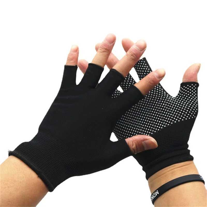 Womens Outdoor Sports Yoga Half Finger GlovesW241018
