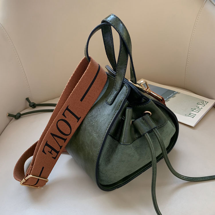 2025S Fashion Designer Women Handbag Bucket Winter Bags Clutch Totes Purse Tote Shoulder Ladies Crossbody Bag