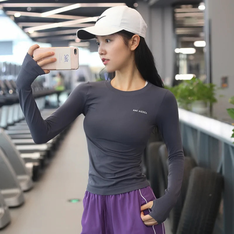 Women Yoga Top Sport Shirts High Elastic Gym Running Breathable Long sleeve TShirts Thumb Hole Tops Sports Wear yoga suit 241018