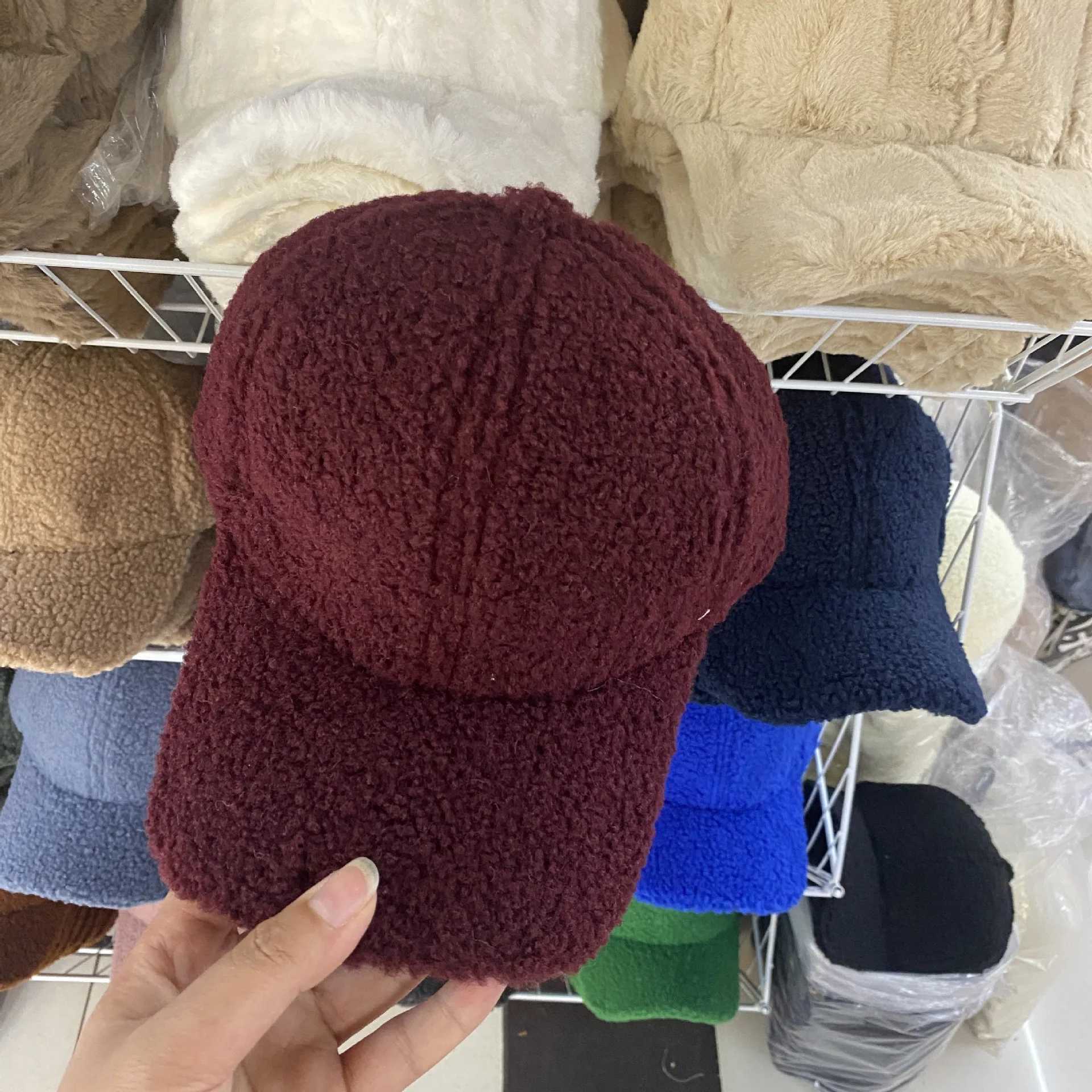 Artificial Lamb Wool Baseball Cap for Women Autumn Winter Warm Cap for Men Plush Baseball Cap Spring Baseball Hap Solid SunshadeX241018