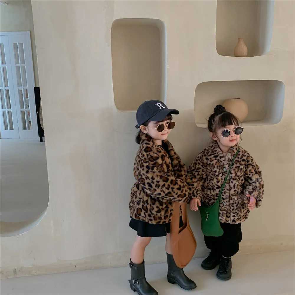 Childrens Jacket Autumn/Winter Girls Warm Thick Coat Korean Childrens Leopard Coat Childrens Clothing M241018