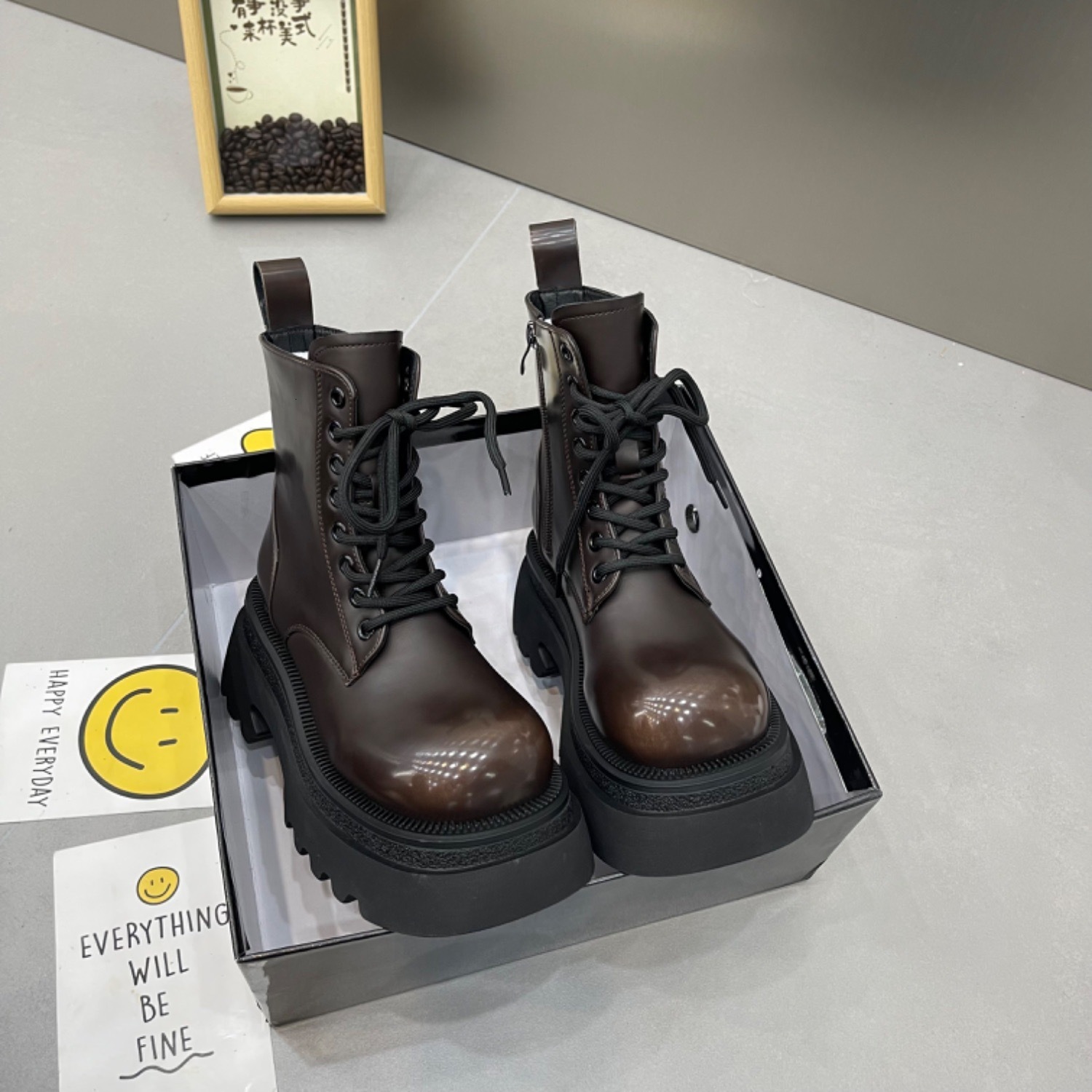 Thick soled Martin boots, height increasing boots for children, 2024 autumn new British style fashionable versatile sponge cake short boots