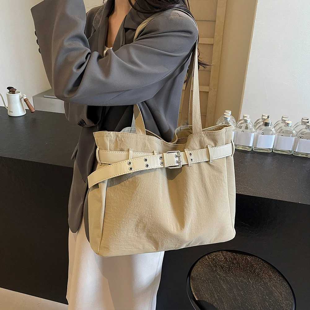 Ladies Tote Bag with Inner Pockets Nylon Shoulder Belt Buckle Hobo Daily Shopping Work 241018