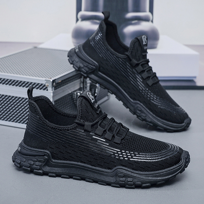 New Lightweight Soft Sole Men's Mesh Flyknit Summer Breathable Sports Student Comfortable Anti slip Casual Shoes
