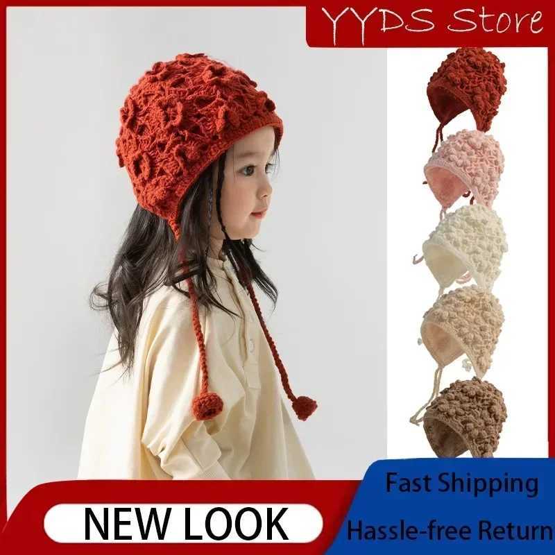 Vintage Flower Kids Hat Autumn Winter Openwork Flower Beanie Girl Hand Knitted Fringe Strap Ear Protection Princess Hat LX241018