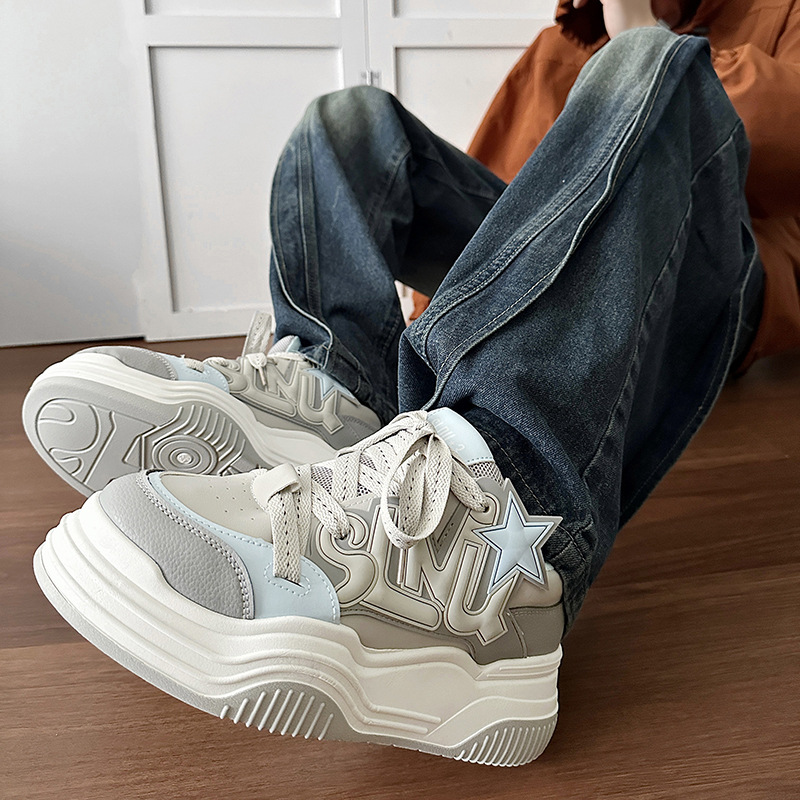 Men's New Thick Soled Height Increasing Fashionable Casual Sports Shoes