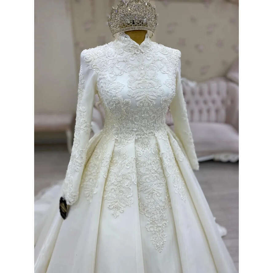 Long Arabic Saudi Muslim Sleeves Wedding Gowns Modest High Neck Lace Applique Beaded Bride Dresses A E Sweep Train Vestidos De Novia AL L