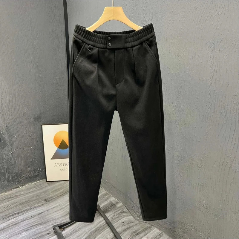 Simplicity Trend Casual Autumn And Winter Men Woolen Solid Elastic Waist Pockets Button Korean Fashion Loose Pencil Pants 241018