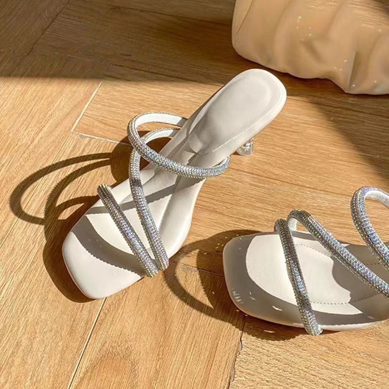 Summer New Outwear Square Headed Open Toe High One Piece Tug Girl Elegant Rhinestone With Skirt And Thin Heel Sandals Ddmythur