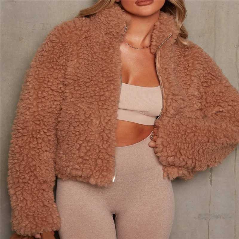 Autumn Winter Short Jacket Women Zipper Turtleneck Lamb Wool Coat Korean Fashion Long Sleeve Outwear TopsX241018