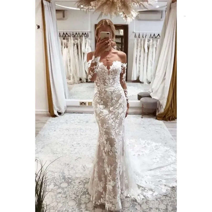 Mermaid New Stunning Dresses Wedding Sexy Backless Off Shoulder Long Sleeves D Lace Appliques Bridal Gowns With Button Covered Back Custom Made Bc