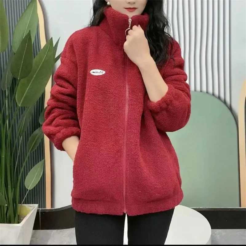 2024Winter New Coat Plus Velvet Padded Warm Jacket Womens Large Size Polar Fleece Outwear Loose Lambswool Coat Female Tide TopsX241018