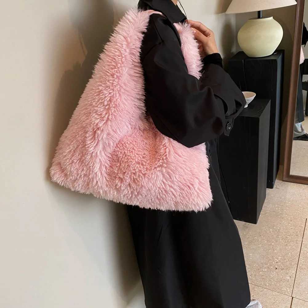 Ladies Soft Plush Shoulder Bag Magnetic Closure Fluffy Autumn Winter Handbag Large Capacity Underarm Shopping Trvavel 241018