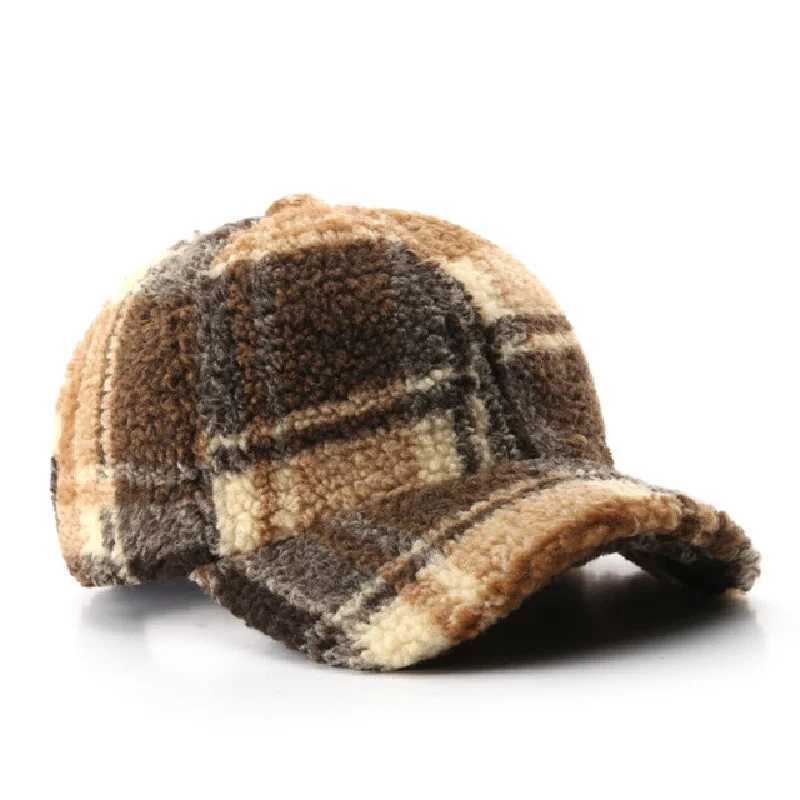 Baseball Cap Woman Lamb Wool Plaid Hats Winter Autumn Snapback Thickwarm Caps Female Casual Sun Visor Trucker HatsX241018