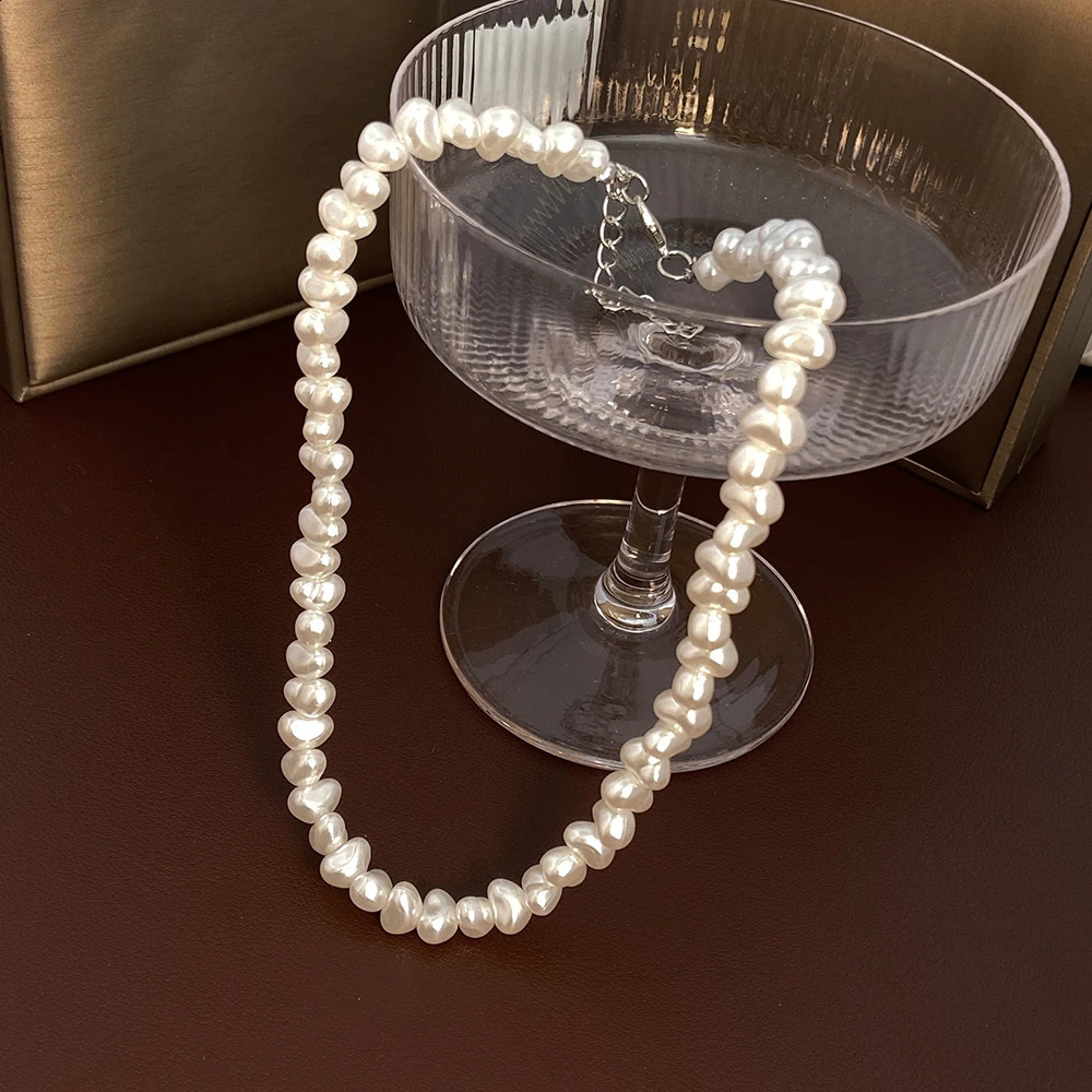 Jewelry Trendy Irregular Pearl Necklace Temperament Simple Handmade Strand Bead For Men Gift 241010