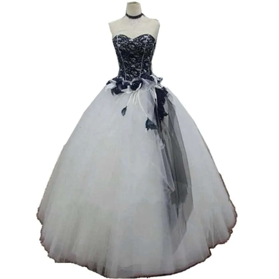 And Black White Gothic Wedding Dre With Hand Made Wer Lace Applique Sweetheart Neck Sleevele Or Length A E Bridal Gown Vintage Plu Size H