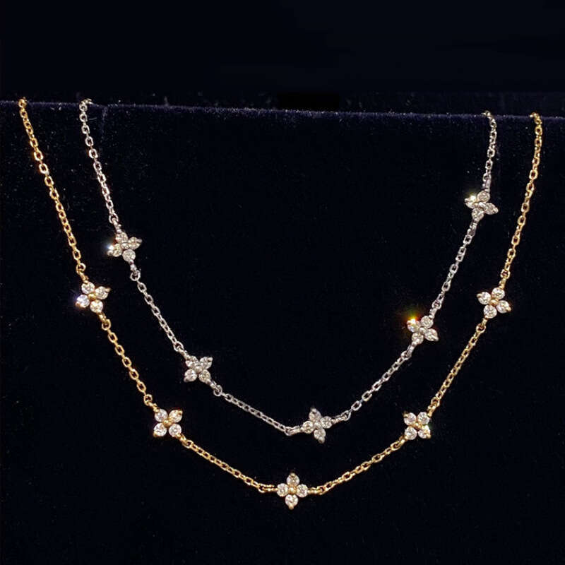 S Gold Plated Clover Starry Sky Necklace Simple Zircon Sier Women's Style Elegant Commuter