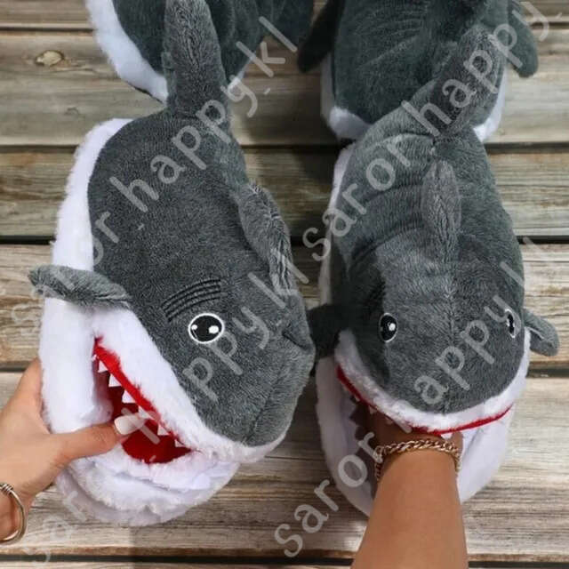 Winter Shark Couple Gift Woman Comfortable Funny Shark Slippers Heel Warm Indoor Home Use Man Bedroom Home Slippers 927