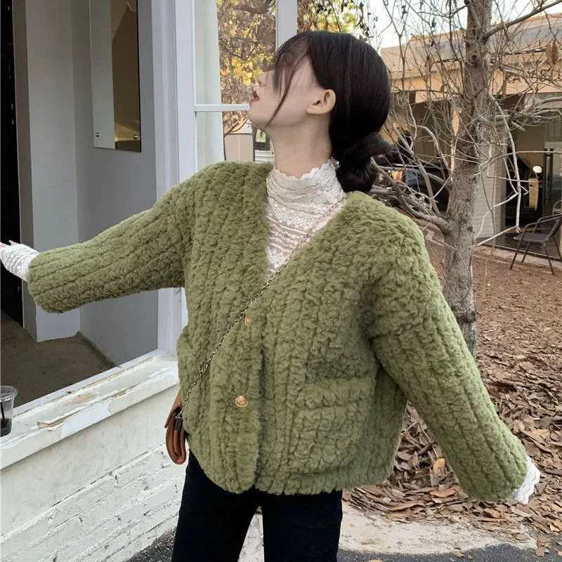 Zoki Women Lamb Wool Jackets Autumn Winter Thick Warm Faux Fur Button Outerwear Korean Loose Elegant V Neck Furry Short CoatX241018