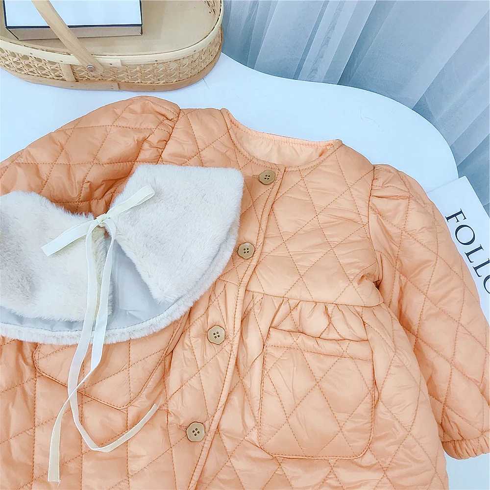 Girls outerwear cotton outerwear new warm and thick winter gift childrens clothing M241018