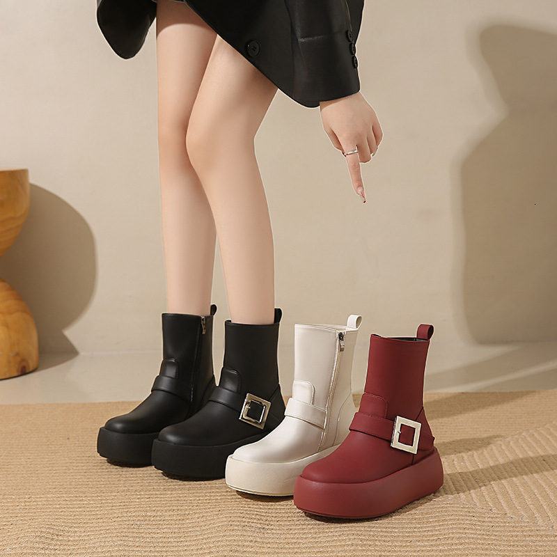 2024 Thick Bottom Versatile Short Black Martin Boots Women's Autumn/Winter Single Boots 2024 New Short Boots