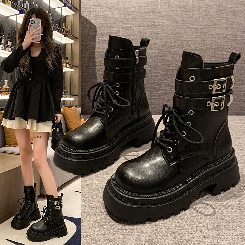 Martin Boots Women's 2024 Autumn/Winter New Fashion Women's Boots Height Increase Thick Bottom Show Legs Thin Sponge Cake Short Boots Women