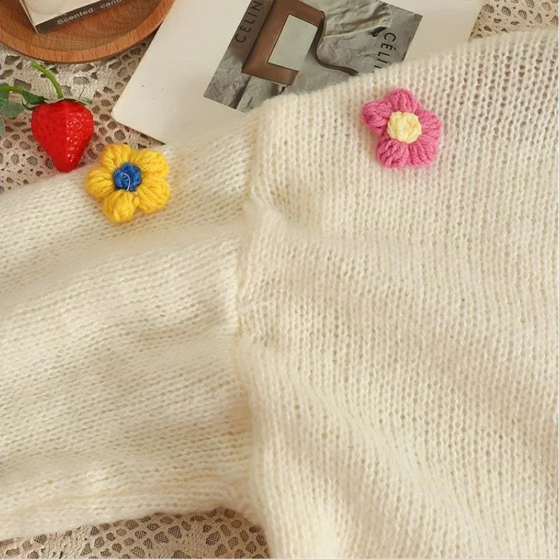 Cropped Cardigan 3D Flower Vneck Kawaii Retro n Allmatch Mujer Sweater Tender Girlish Aesthetic Fall Arrival Ulzzang 241010