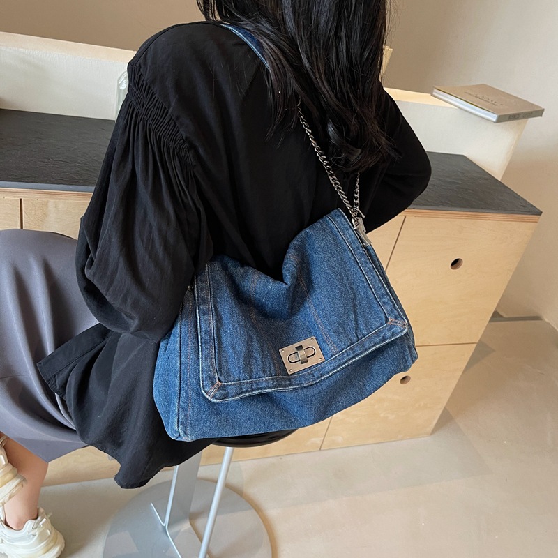 Shoulder hot Chain Bag Fashion Crossbody Bag, Premium Large Capacity Everyday Denim Bags For Women