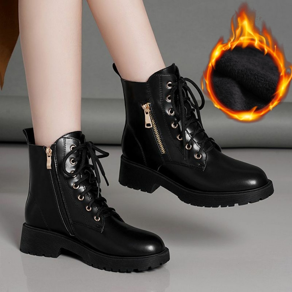 Thick Leather Martin Boots for Women, Thick Bottom 2024 Autumn/Winter New Flat Bottom Plush Women's Short Boots