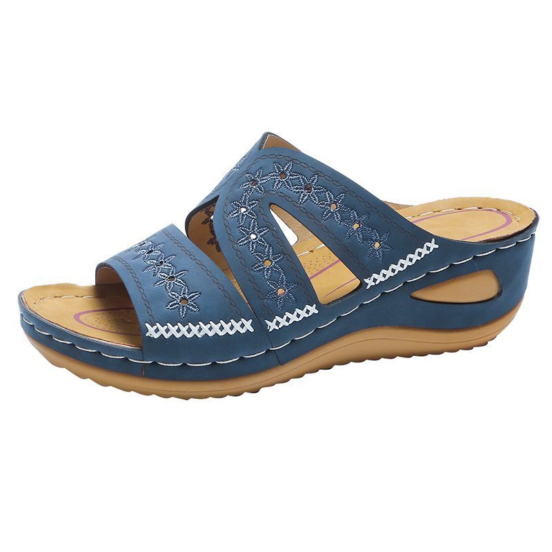Summer New Flat Bottom Large Size Open Toe Super Fire Cool Slippers Thick Sole Women S Sandals Ddmythur