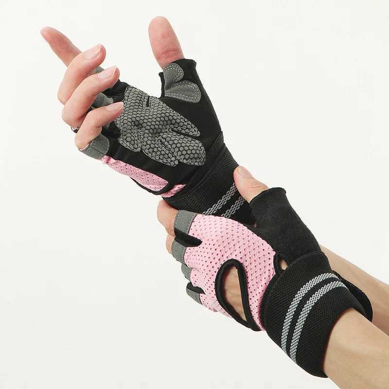 Mens Breathable Fitness Gloves Silicone Palm Hollow Fitness Gloves Weightlifting Exercise Dumbbell Cross Fitness GlovesW241018