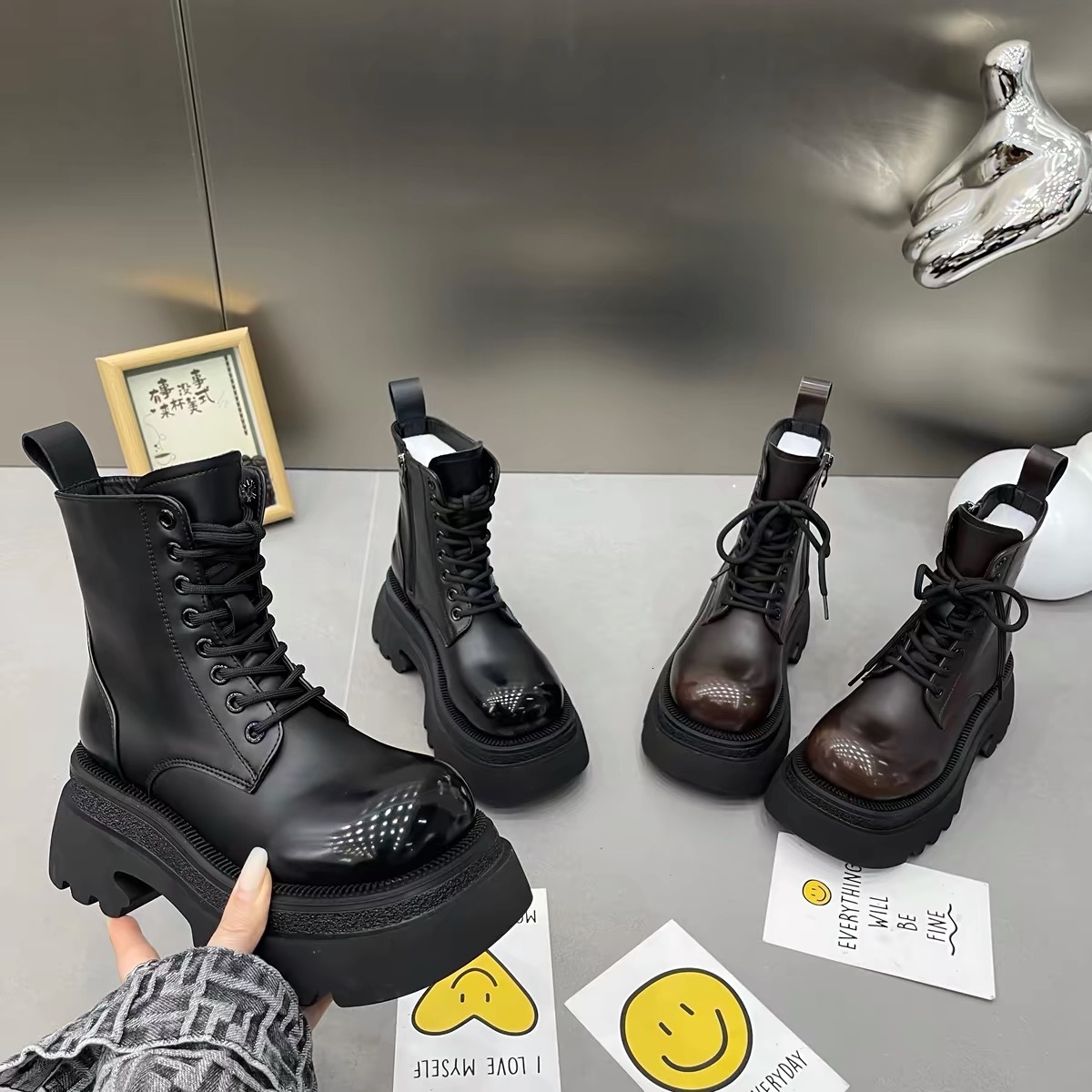 Thick soled Martin boots, height increasing boots for children, 2024 autumn new British style fashionable versatile sponge cake short boots