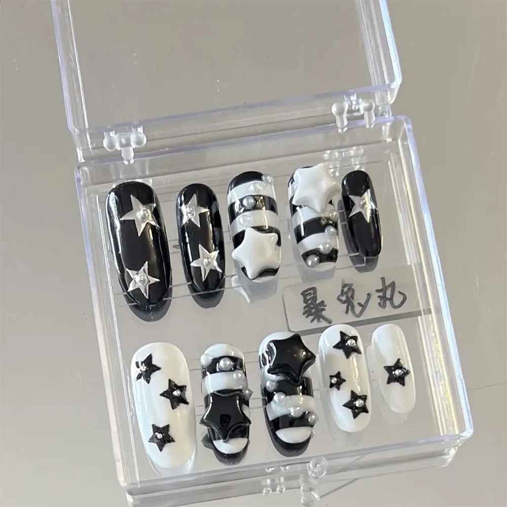 Elegance Long Coffin Handmade false Nails Love Bear Rhinestone Decor Simple Fashion Detachable Reusable Full Cover Nails 241017