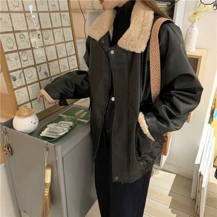 Winter Womens Faux Fur Leather Jacket Long Sleeve Oversize Warm Lambwool Thickened Coat Coffee Motorcycle Lapel PU Coat 2023X241018