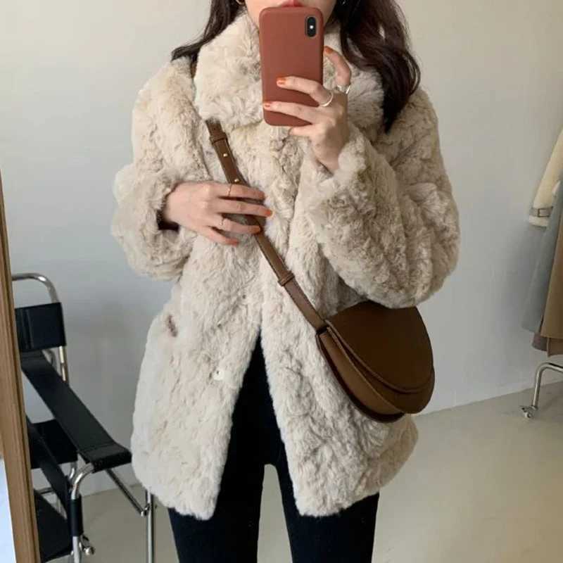 Autumn Winter Womens Lamb Wool Jacket Korean Style Streetwear Lapel Faux Fur Coat Woman Warm Thick Furry Fluffy CoatX241018
