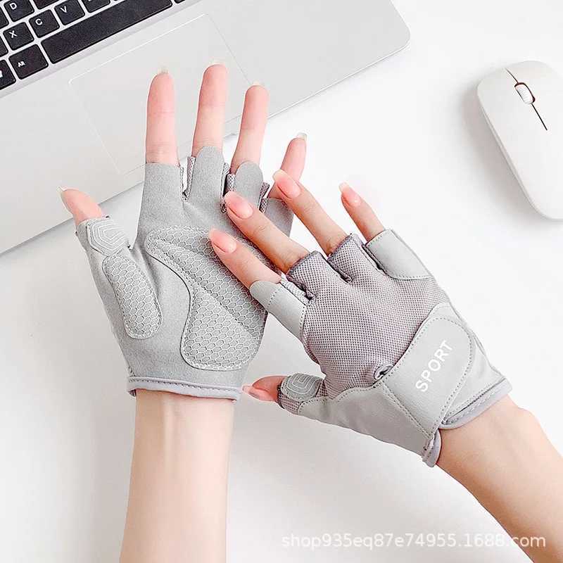 Summer thin half finger gloves bicycle gloves Baell anti slip suitable for outdoor breathable glovesW241018