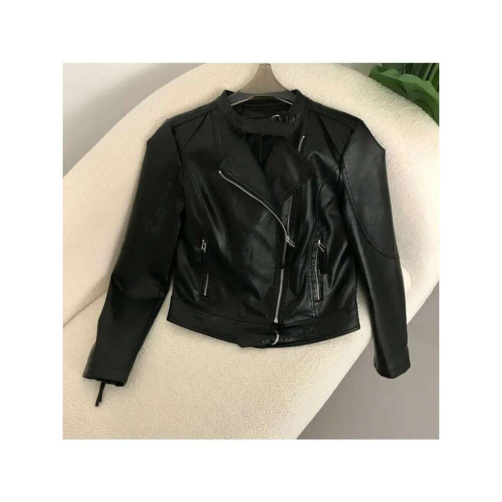 2024 Motorcycle Spring New Style Slim Fit Versatile Stand Collar Small Leather Women Short Jacket Zippers