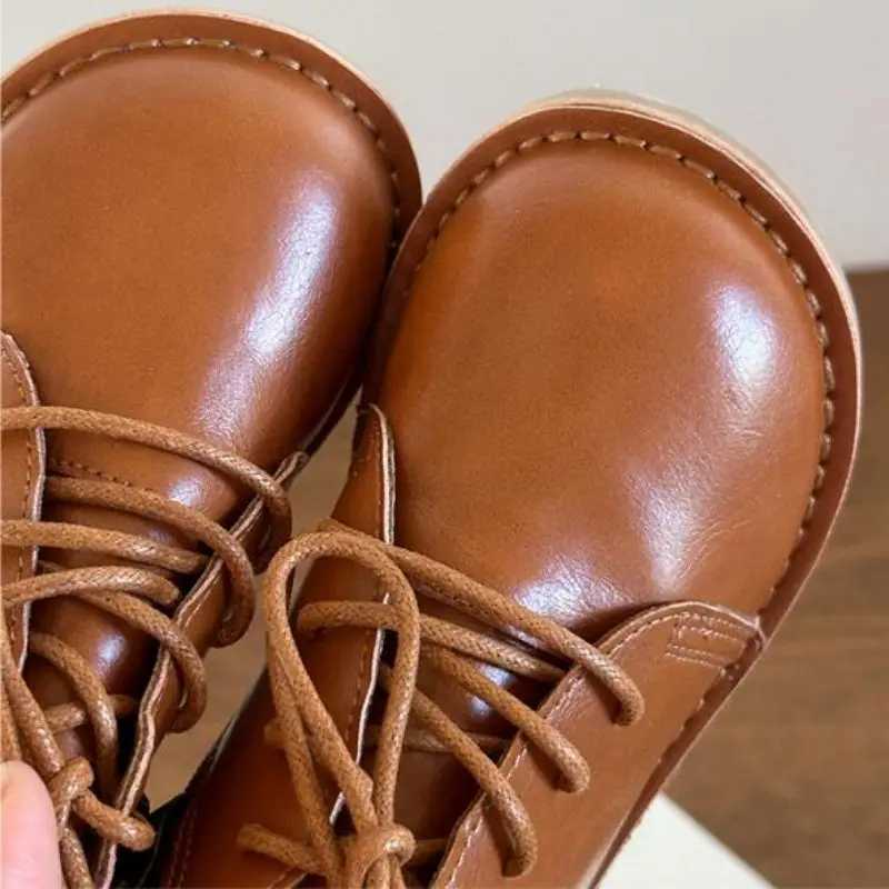 Boots Korean version childrens boots 2024 autumn and winter fashion trend genuine leather childrens zipper shoes anti slip girls boots H241018