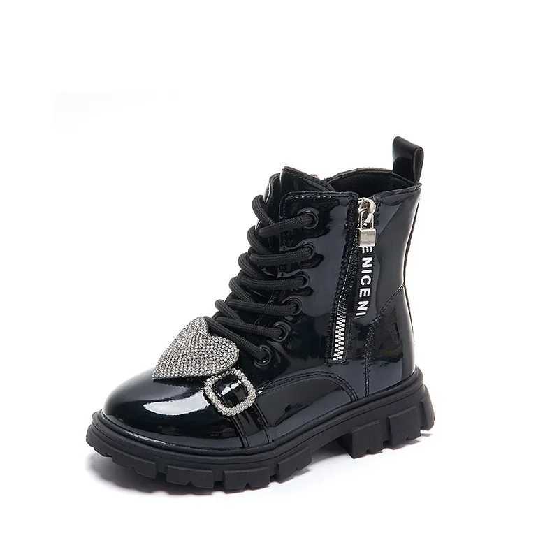 Boots Childrens ankle boots with side zipper Rhinestone Love 2023 girls boots direct shipping simple anti slip princess walkway childrens shoes PU H24