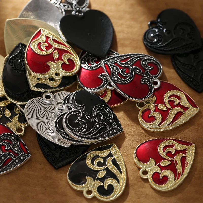 Trendy 10pcslot Eye Heart Shape Charms Pendant DIY Earrings Necklace for Jewelry Making Accessories 2321mm 241010