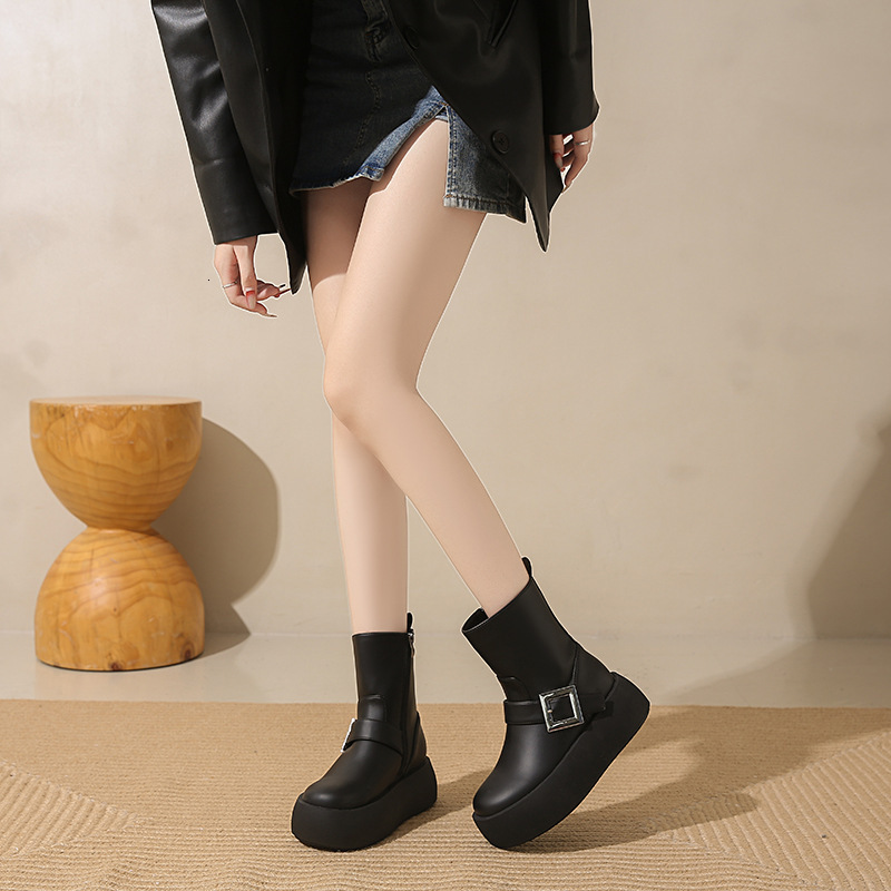 2024 Thick Bottom Versatile Short Black Martin Boots Women's Autumn/Winter Single Boots 2024 New Short Boots