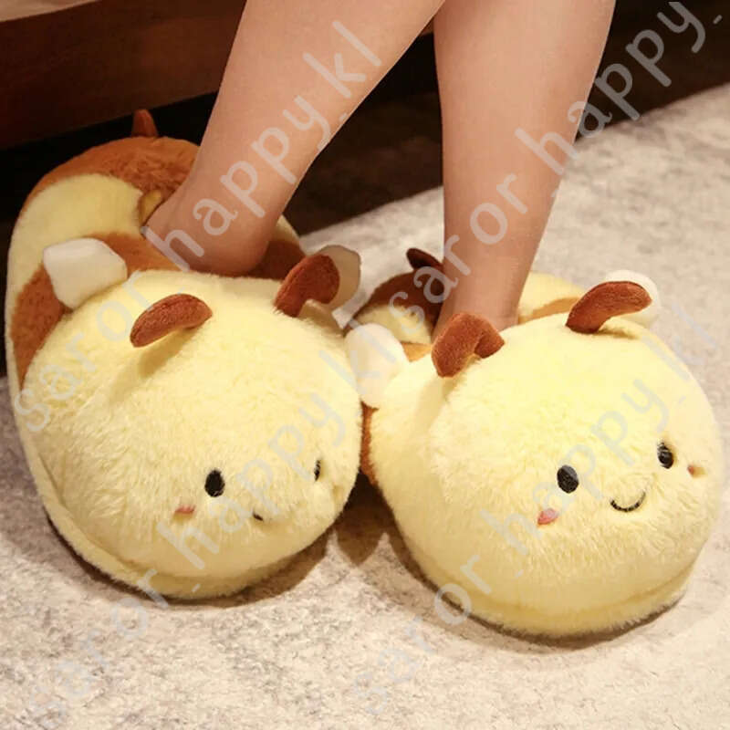 New Home Slippers Cartoon Bee Modeling Design 2023 White Warm Adult Lady Plush Head Silent Indoor Floor Women Fun Slippers 706